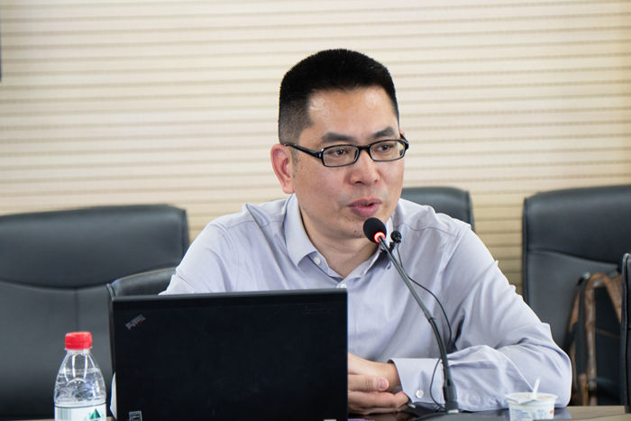 c6214606e3ef482d86d3ad3cfe631c15.jpg 1-主讲人.jpg