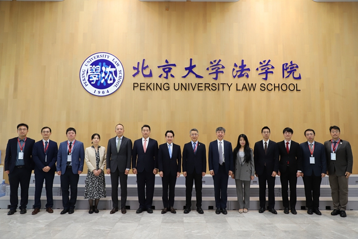 1-参会学者合影_700.jpg